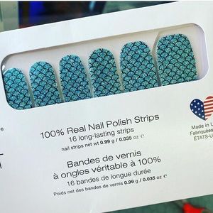 ColorStreet Mermaid Brigade